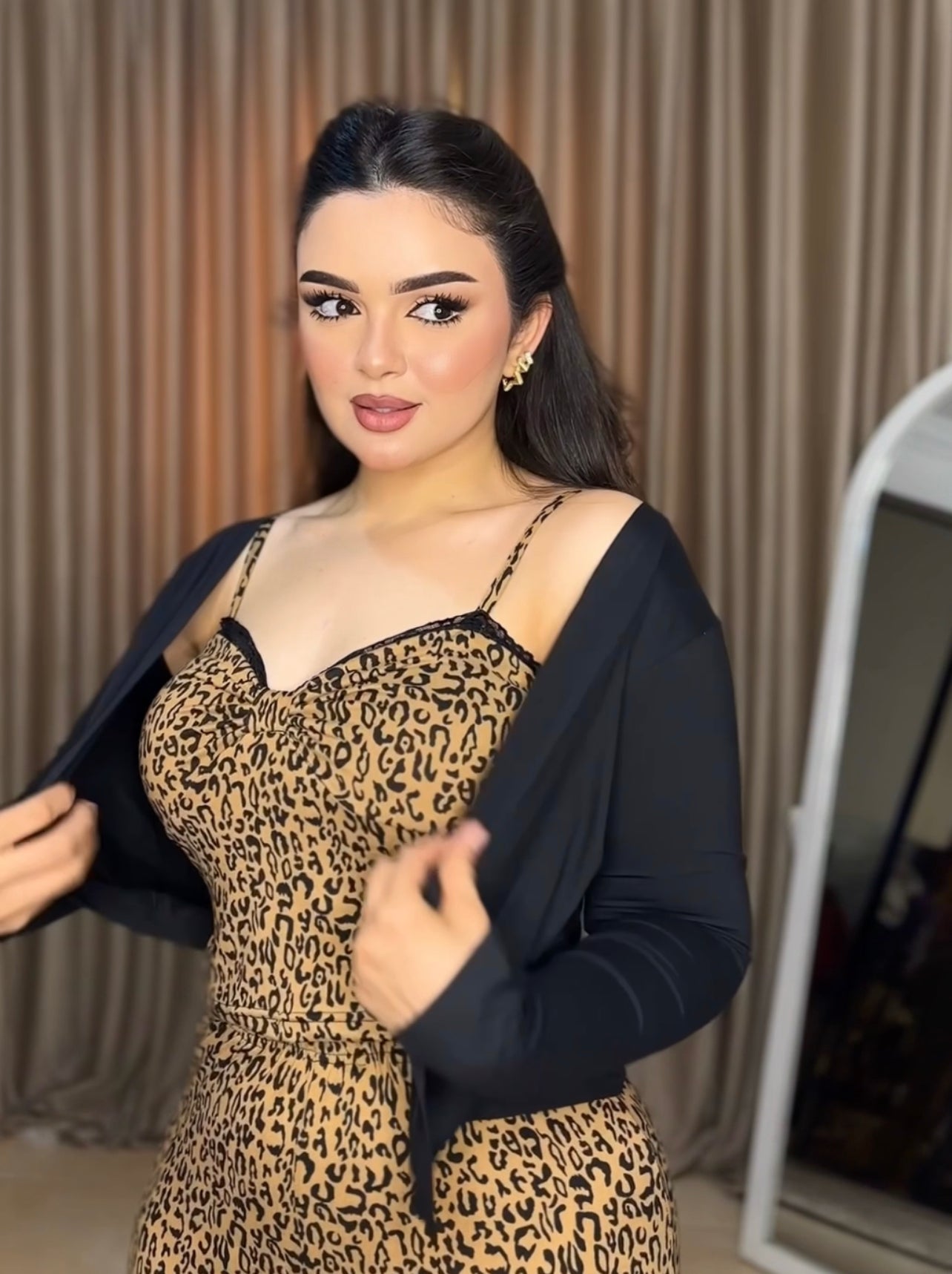 بيجامة تايجر بجاكيت اسود