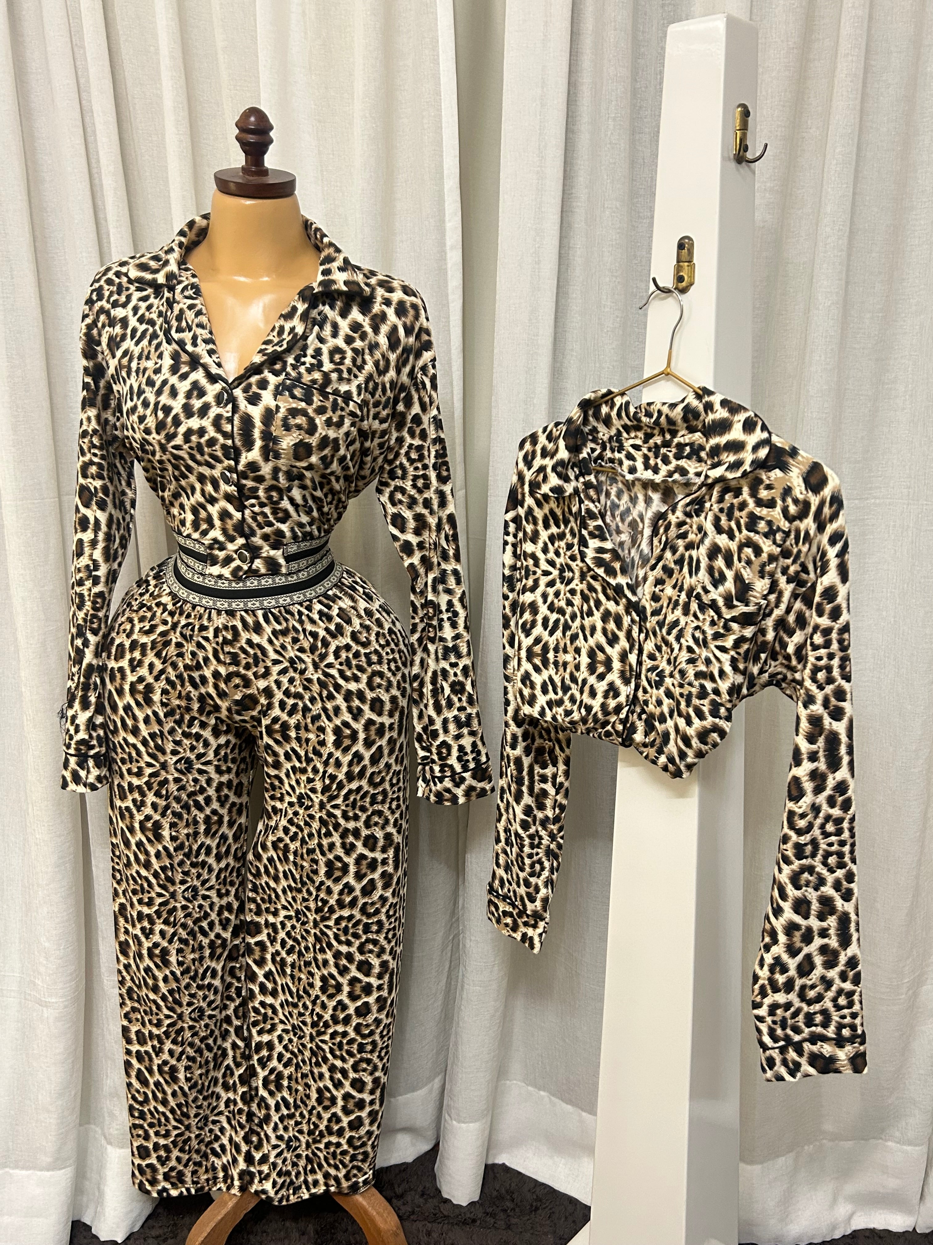 بيجامة تايجر استك