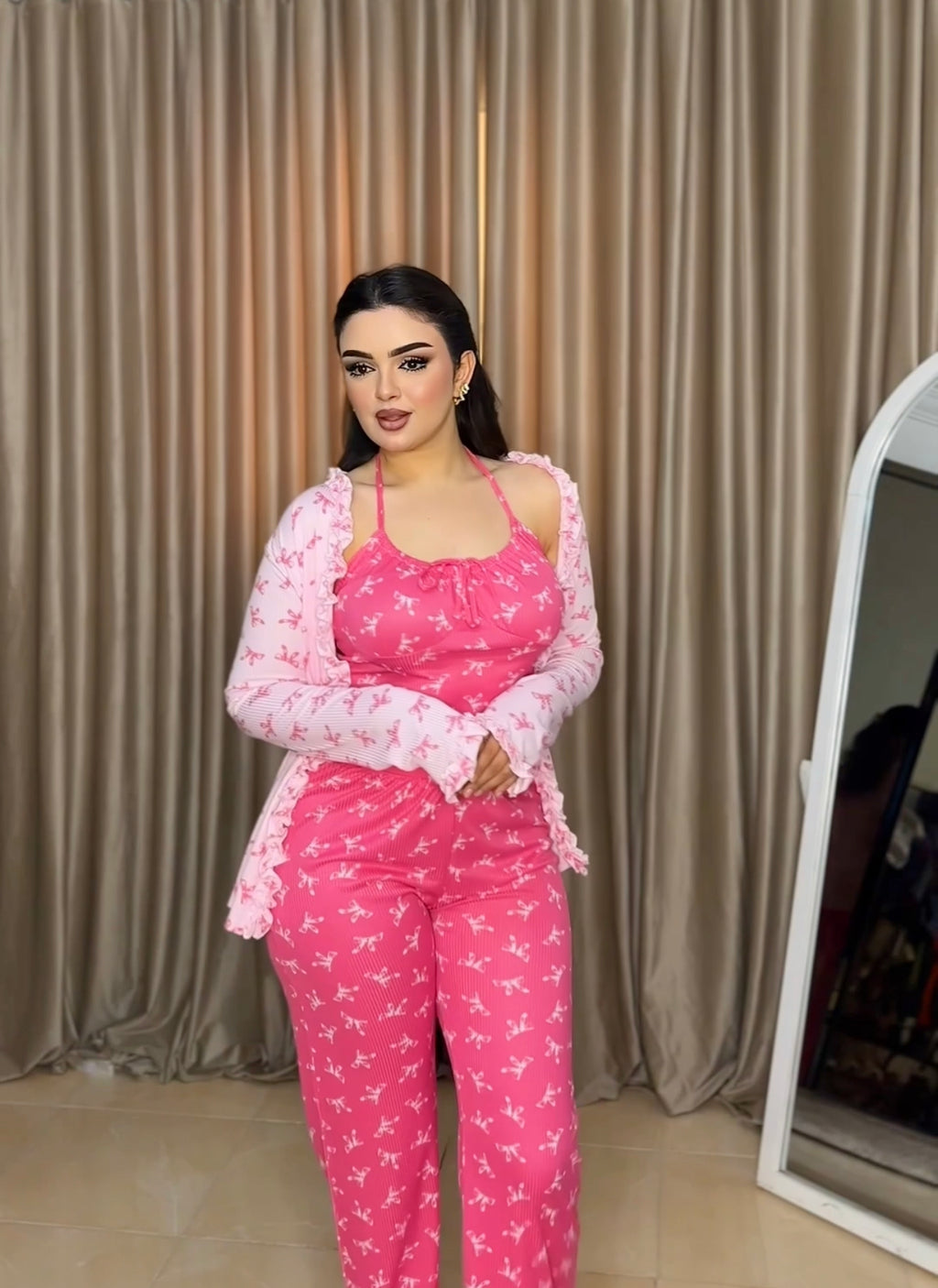 بيجامة فيونكات