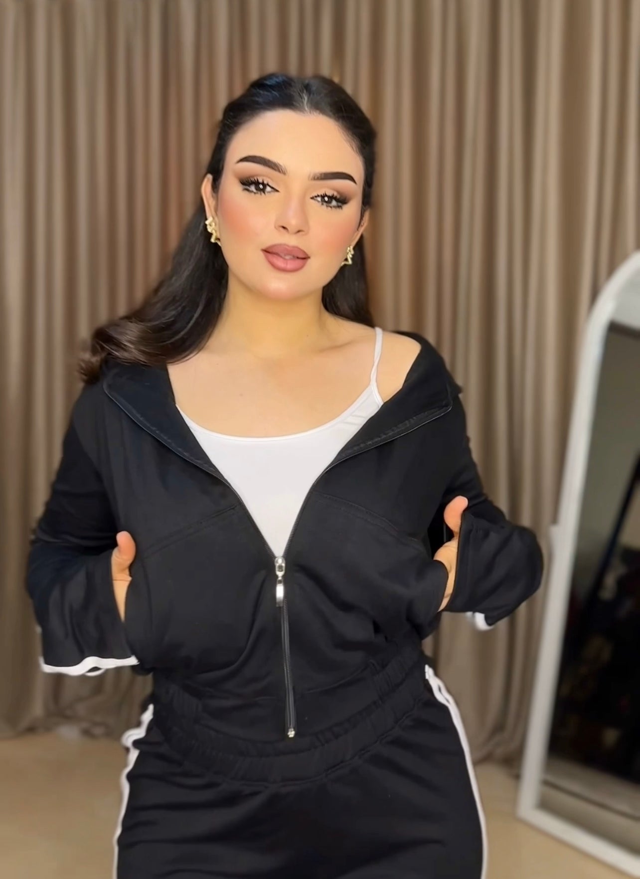 ترينج اسود خطوط