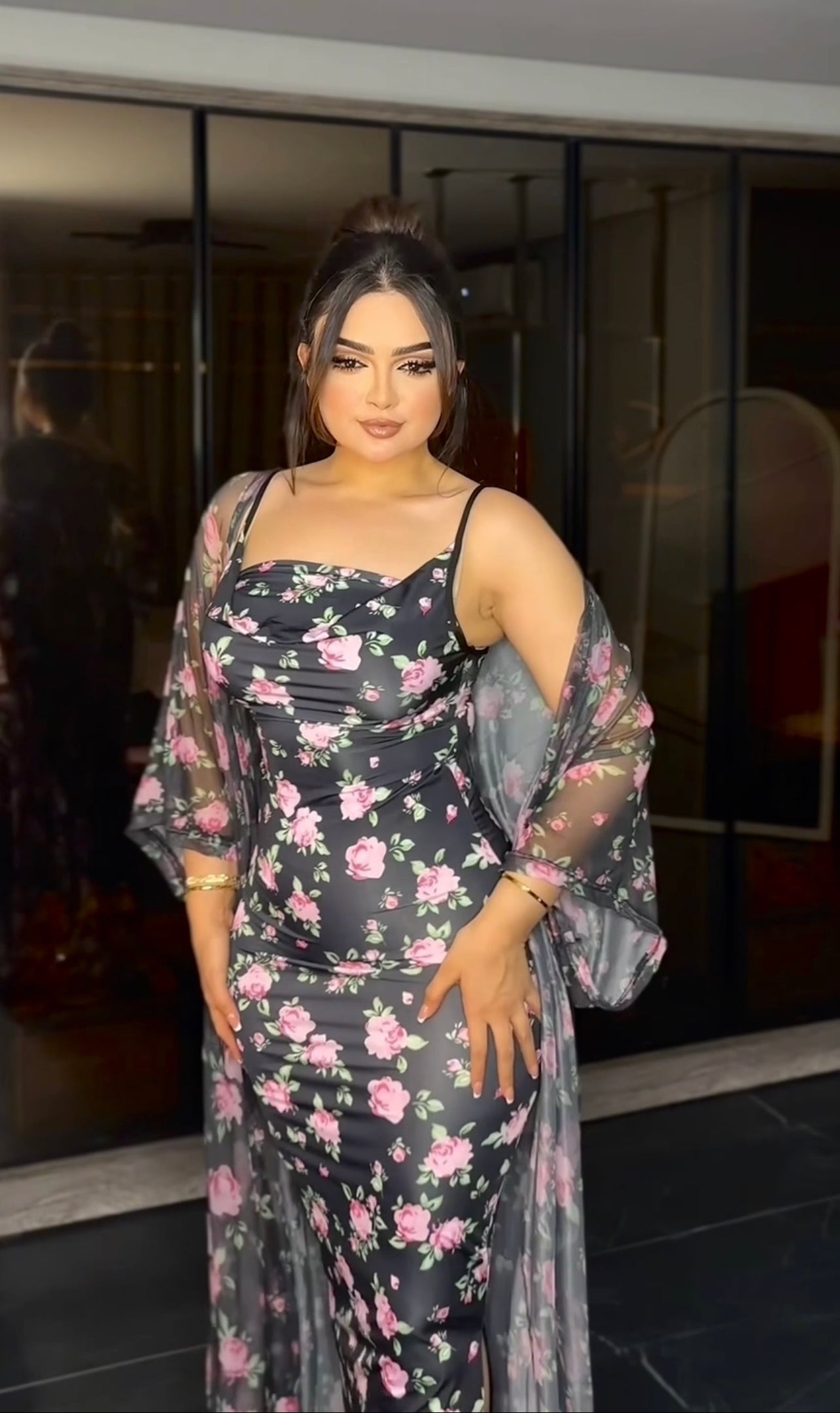 كاش ورد مطبوع مع روب ورد مطبوع