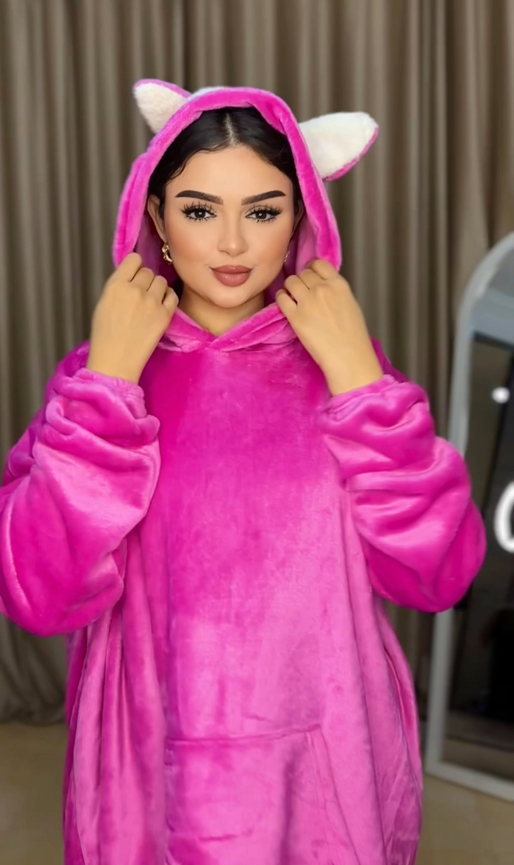 بلاينكت موف سادة