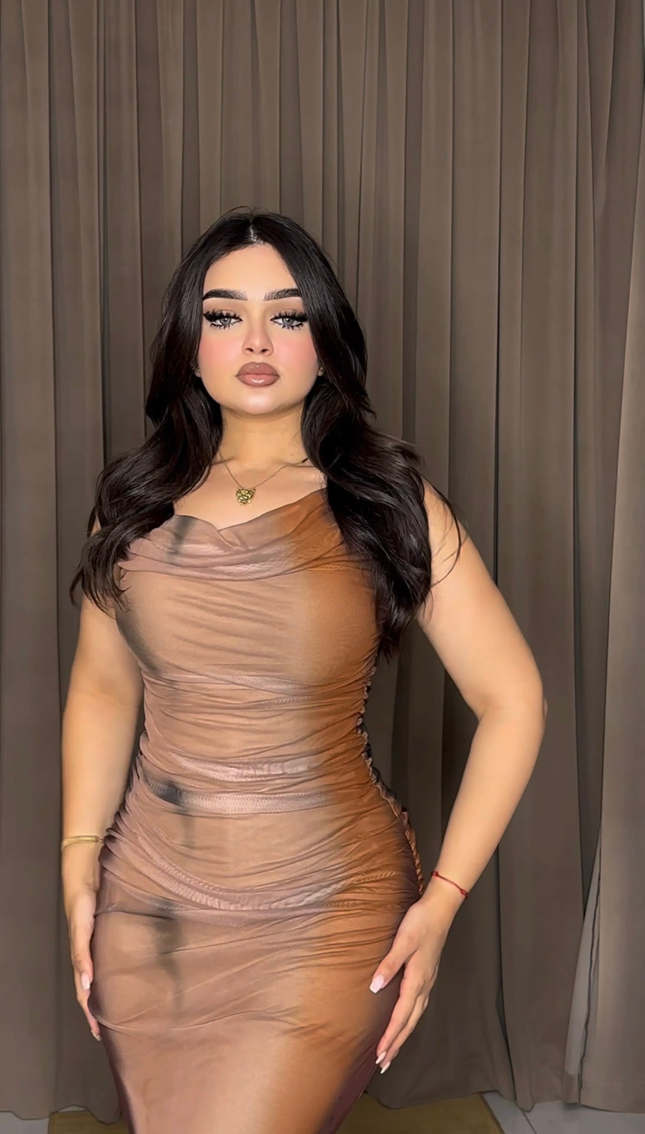 فستان الغزاله