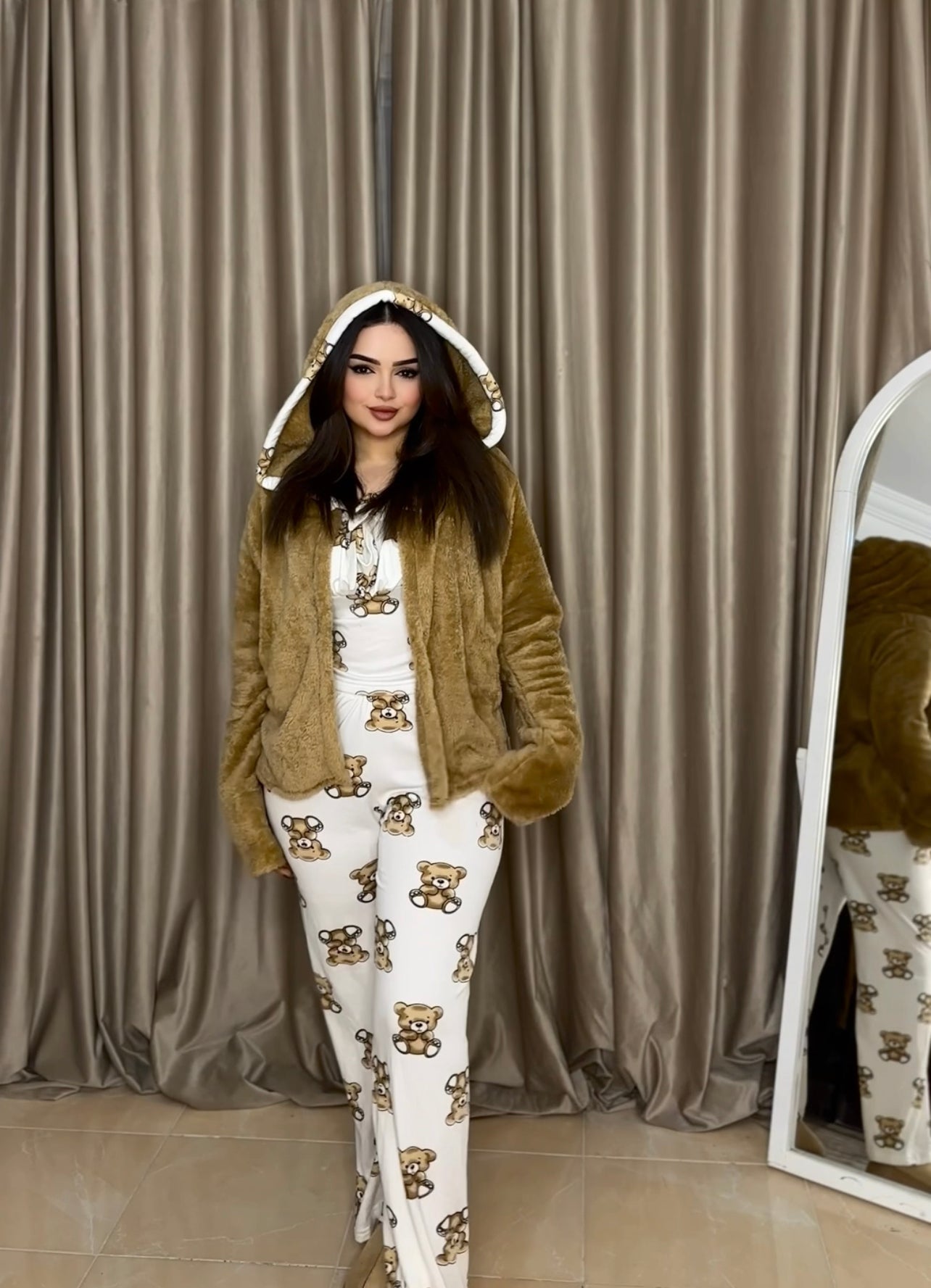 بيجامة دبدوب ابيض