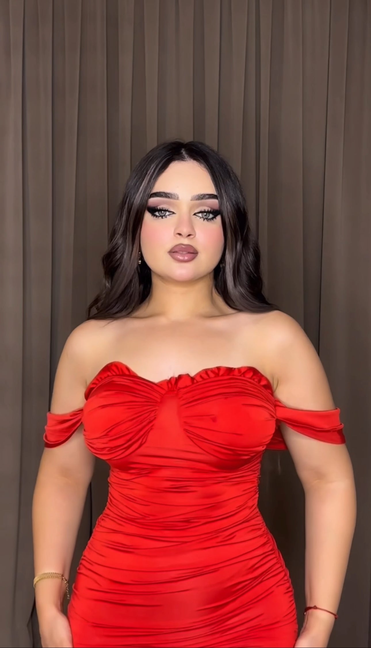 الفستان الكب